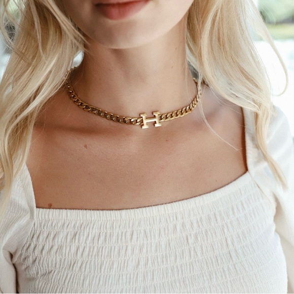 New H Letter Choker Necklace Stainless Steel, 18K Gold Plated Chain Necklace - Picture 3 of 4